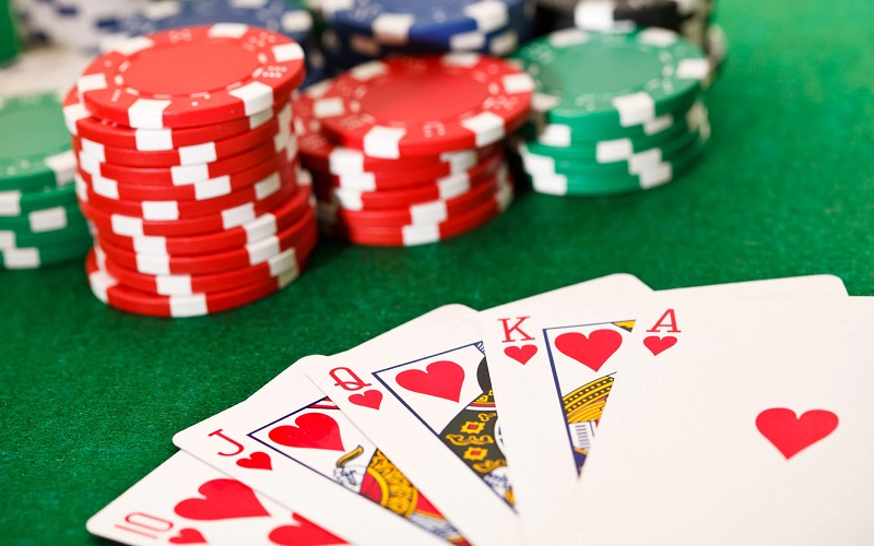 Mẹo chơi Poker Texas luôn thắng từ các cao thủ